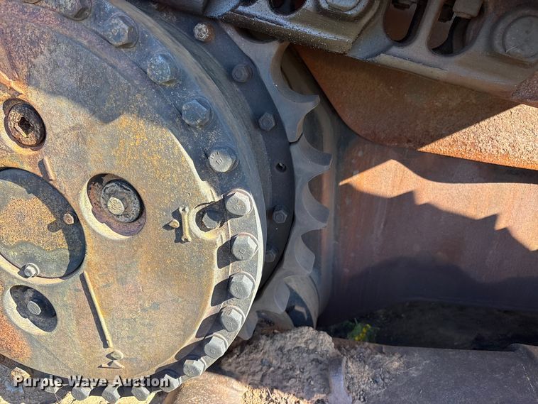 image for item ET7229 1996 Caterpillar D6H XL dozer