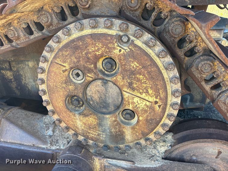 image for item ET7229 1996 Caterpillar D6H XL dozer