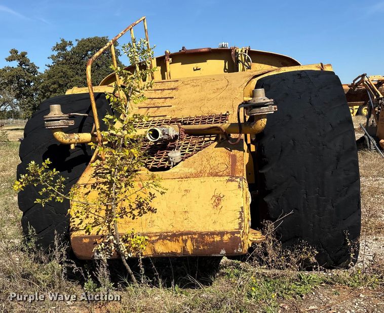 image for item ET7231 Caterpillar 631B water wagon