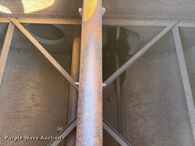 image for item ET7231 Caterpillar 631B water wagon