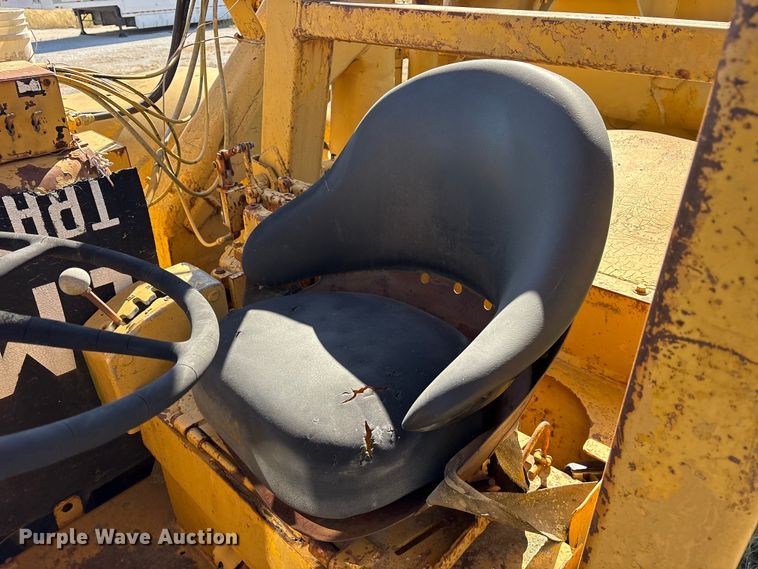 image for item ET7231 Caterpillar 631B water wagon