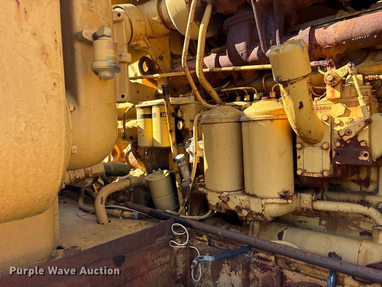 image for item ET7231 Caterpillar 631B water wagon