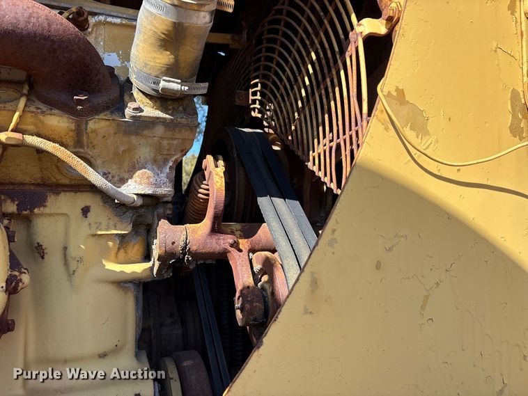 image for item ET7231 Caterpillar 631B water wagon