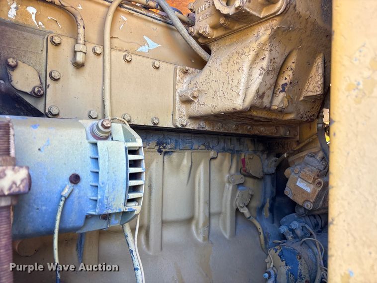 image for item ET7231 Caterpillar 631B water wagon