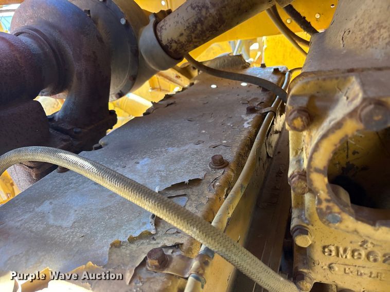 image for item ET7231 Caterpillar 631B water wagon