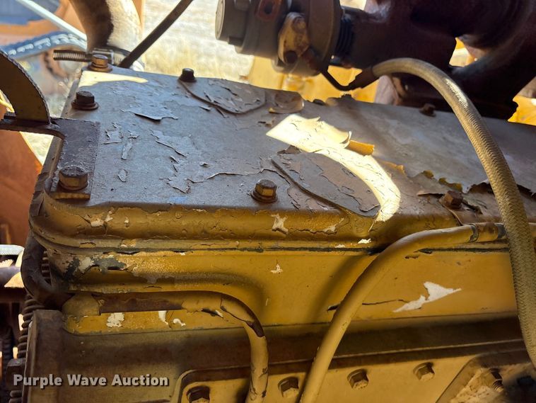 image for item ET7231 Caterpillar 631B water wagon