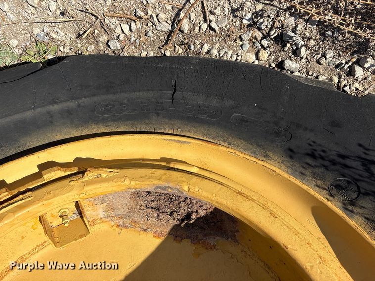 image for item ET7231 Caterpillar 631B water wagon