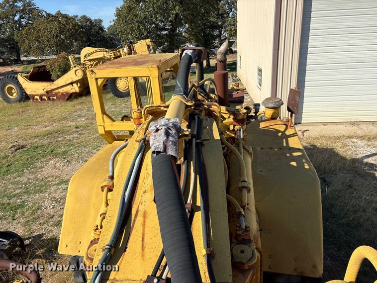 image for item ET7232 Caterpillar 631C conventional scraper 