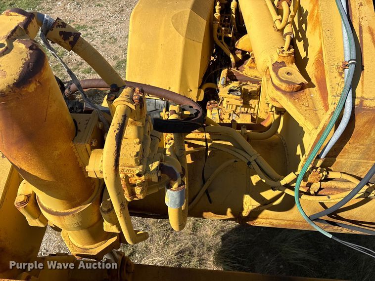 image for item ET7232 Caterpillar 631C conventional scraper 