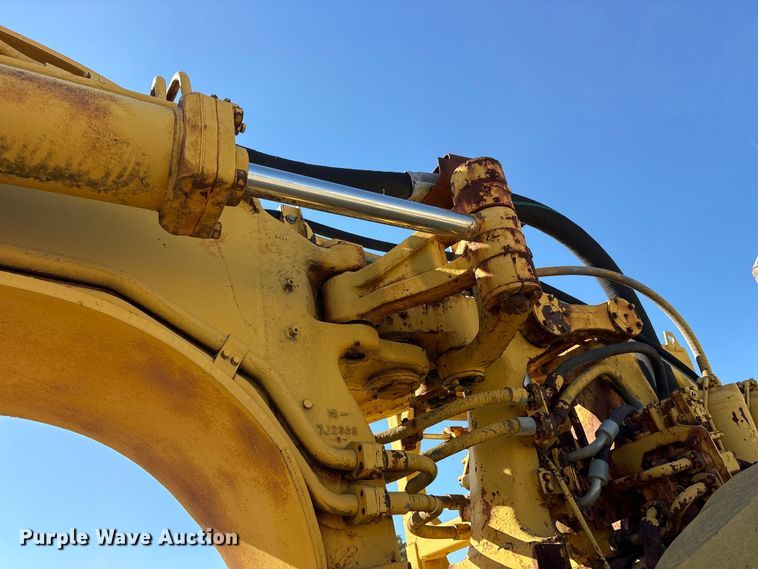 image for item ET7232 Caterpillar 631C conventional scraper 