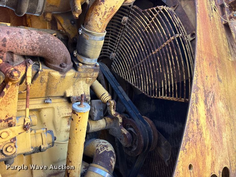 image for item ET7232 Caterpillar 631C conventional scraper 