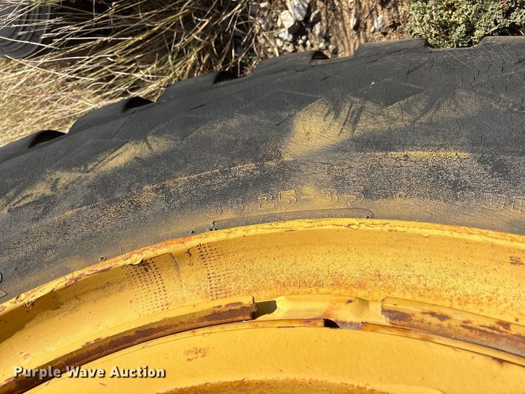 image for item ET7232 Caterpillar 631C conventional scraper 