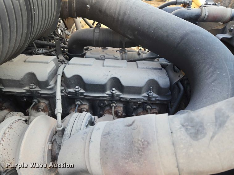 image for item EU3777 2005 Mack CV513 ready mix truck