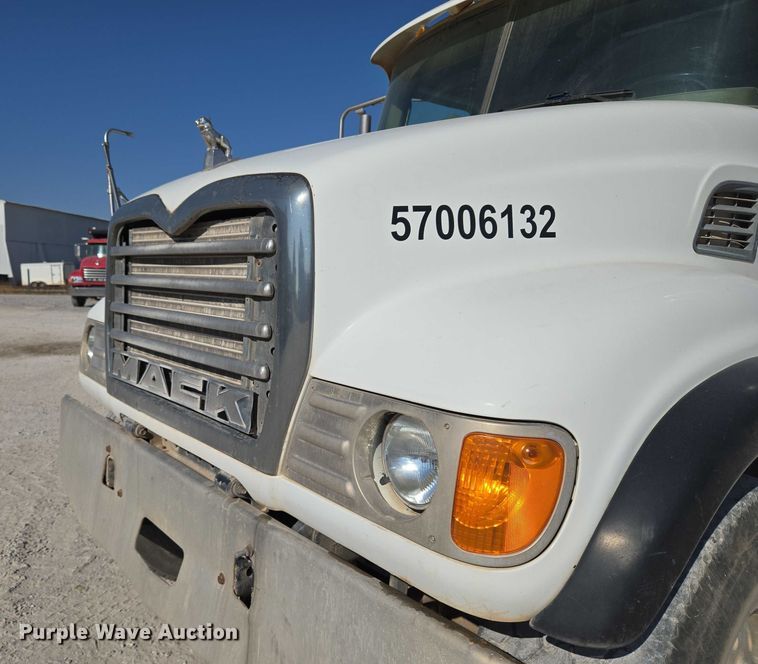 image for item EU3778 2006 Mack CV ready mix truck