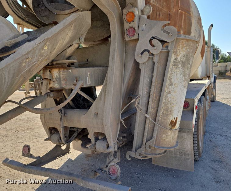 image for item EU3778 2006 Mack CV ready mix truck