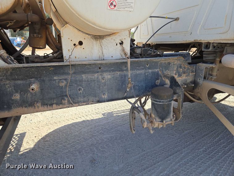 image for item EU3778 2006 Mack CV ready mix truck