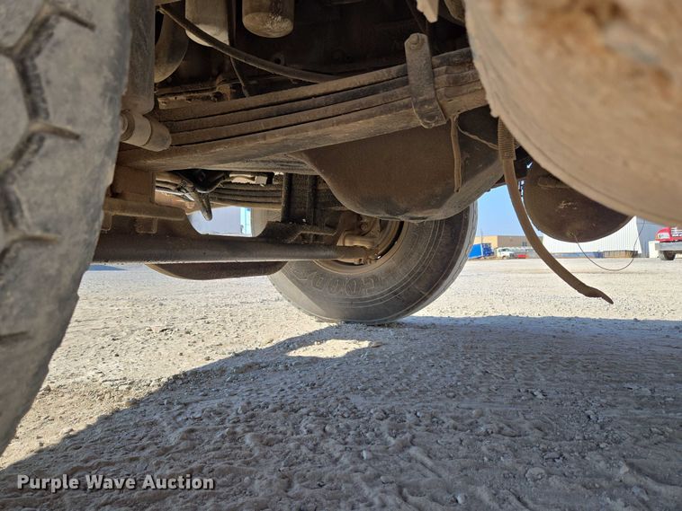 image for item EU3778 2006 Mack CV ready mix truck