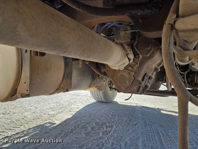 image for item EU3778 2006 Mack CV ready mix truck