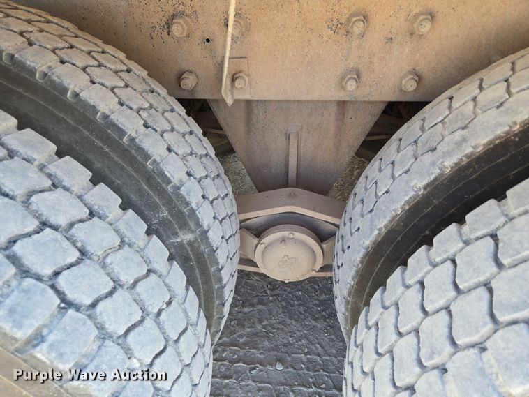 image for item EU3778 2006 Mack CV ready mix truck