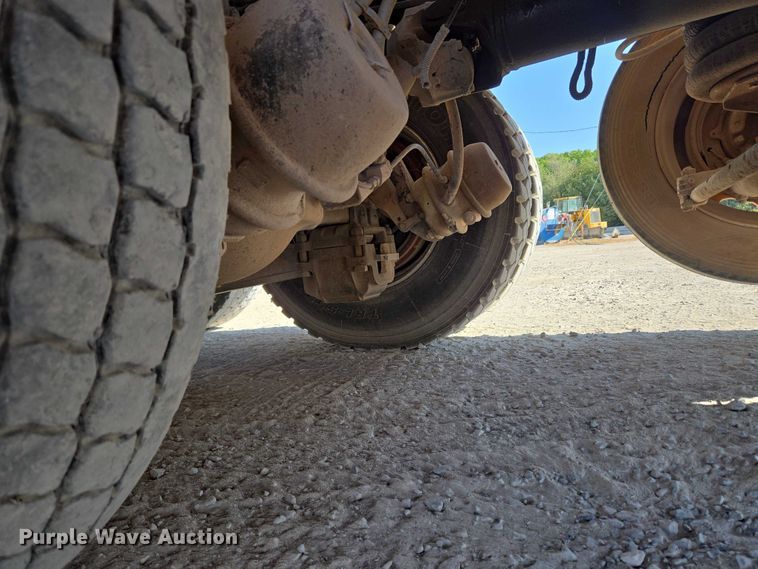 image for item EU3778 2006 Mack CV ready mix truck