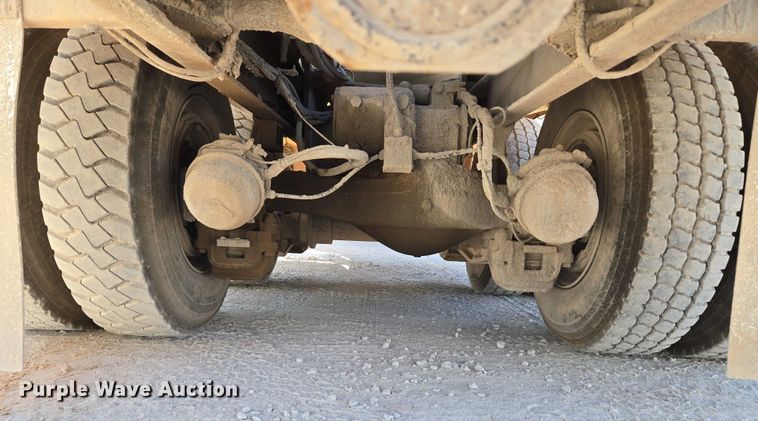 image for item EU3778 2006 Mack CV ready mix truck