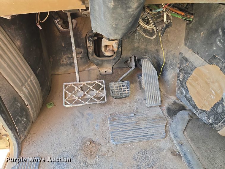 image for item EU3778 2006 Mack CV ready mix truck