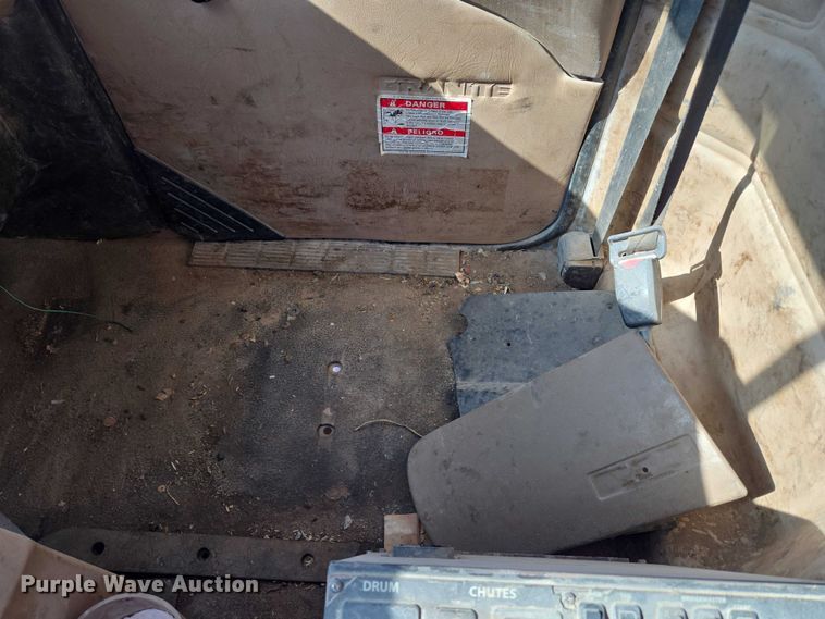 image for item EU3778 2006 Mack CV ready mix truck