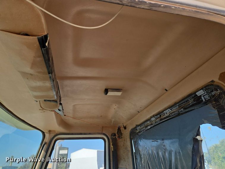 image for item EU3778 2006 Mack CV ready mix truck