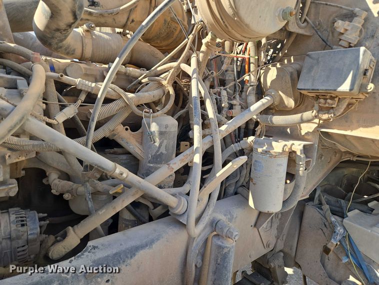 image for item EU3778 2006 Mack CV ready mix truck