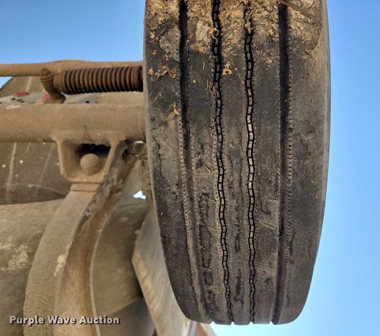 image for item EU3778 2006 Mack CV ready mix truck