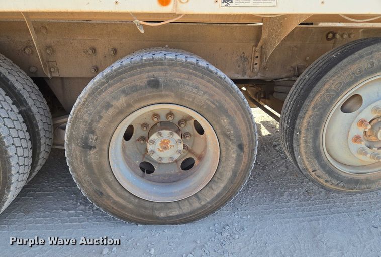 image for item EU3778 2006 Mack CV ready mix truck