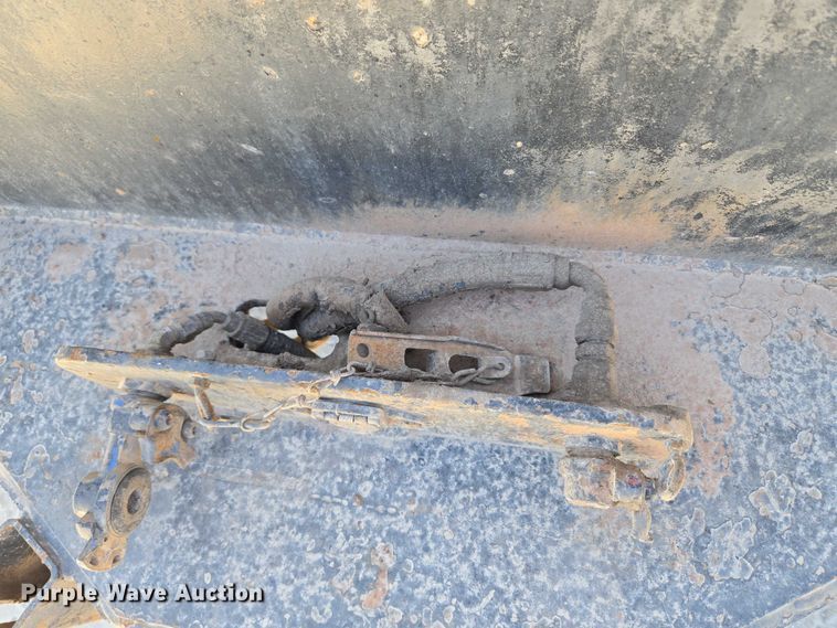 image for item EU3780 1985 Ford LNT9000 crane truck