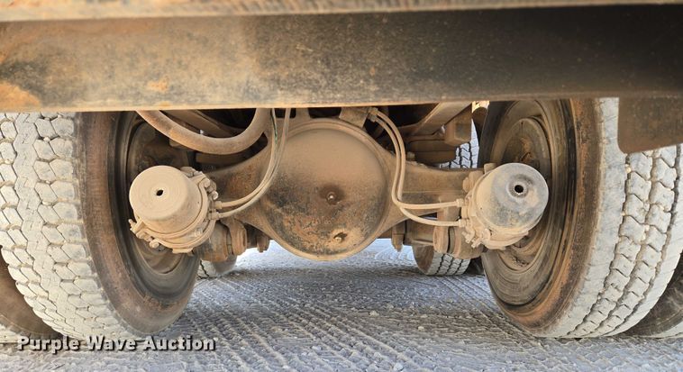 image for item EU3780 1985 Ford LNT9000 crane truck