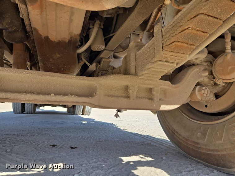 image for item EU3780 1985 Ford LNT9000 crane truck