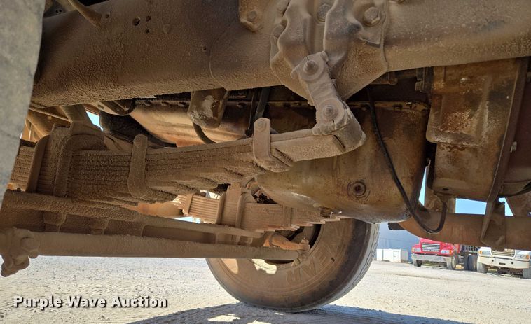 image for item EU3780 1985 Ford LNT9000 crane truck