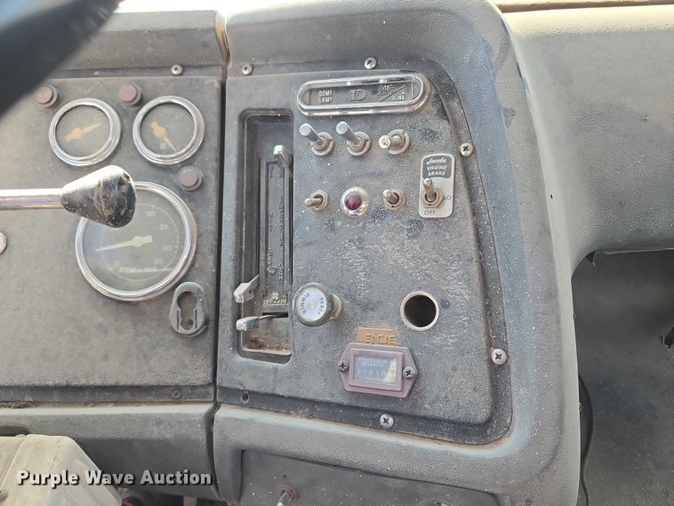 image for item EU3780 1985 Ford LNT9000 crane truck