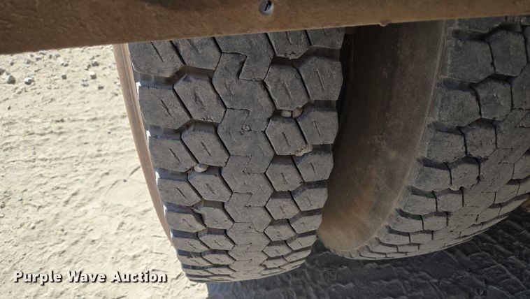 image for item EU3780 1985 Ford LNT9000 crane truck