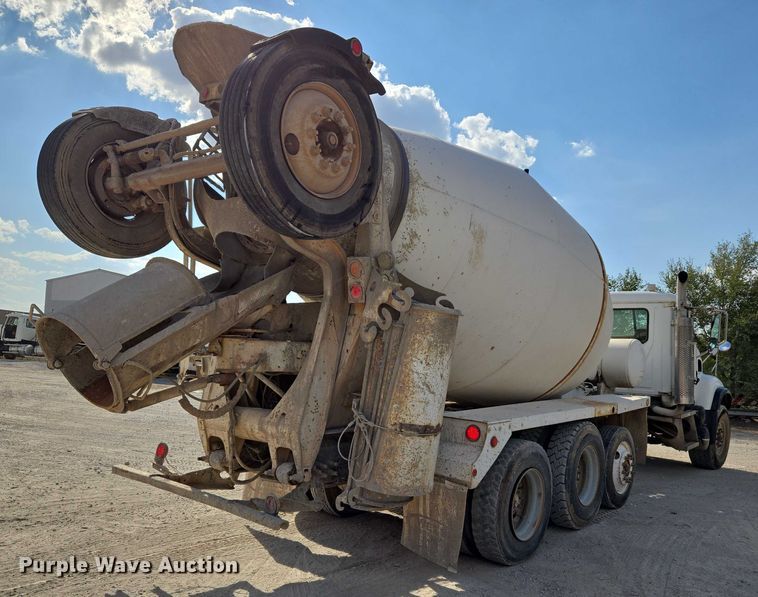 image for item EU3781 2006 Mack CV ready mix truck
