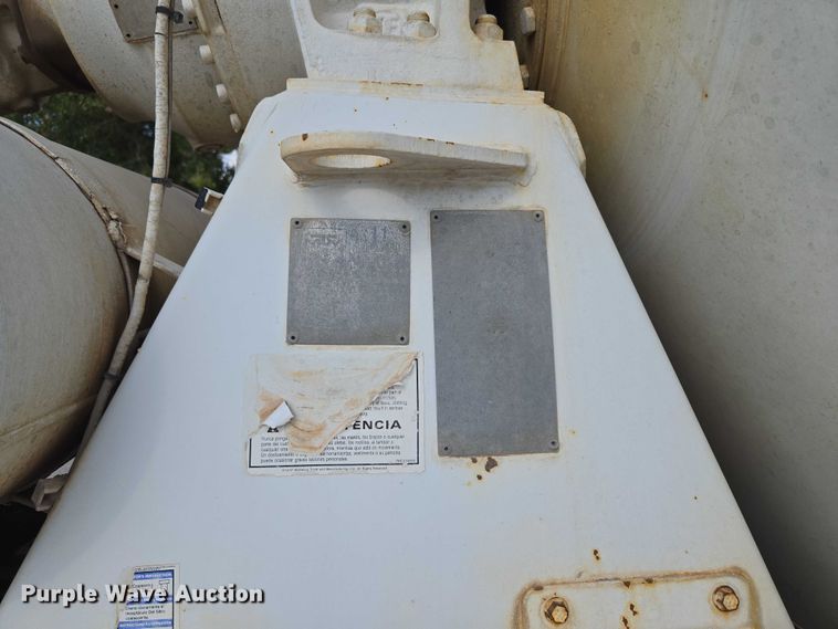 image for item EU3781 2006 Mack CV ready mix truck