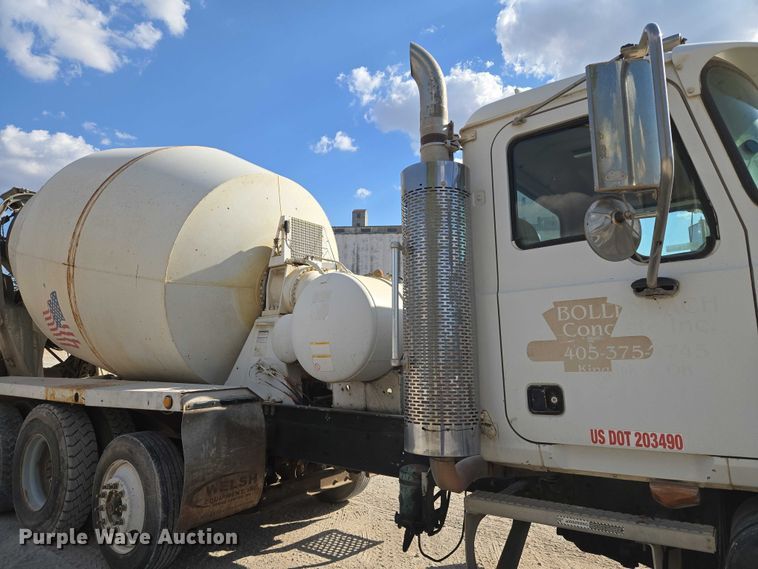 image for item EU3781 2006 Mack CV ready mix truck