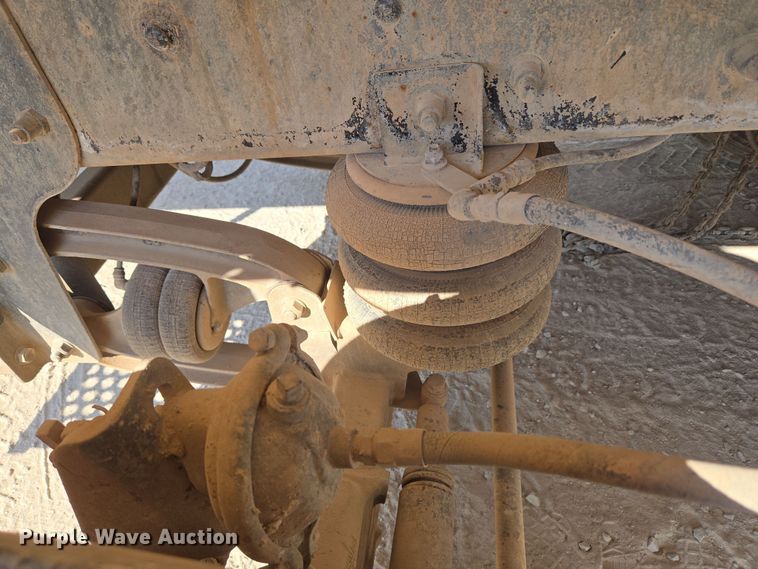 image for item EU3781 2006 Mack CV ready mix truck