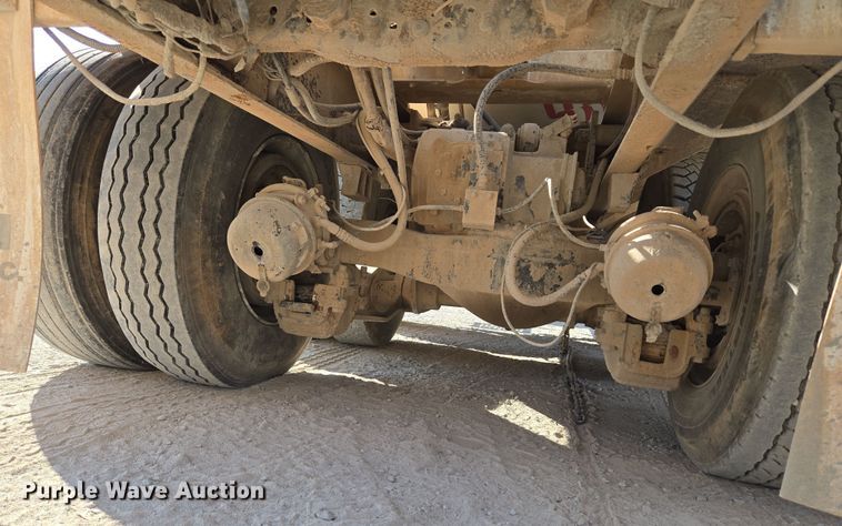 image for item EU3781 2006 Mack CV ready mix truck