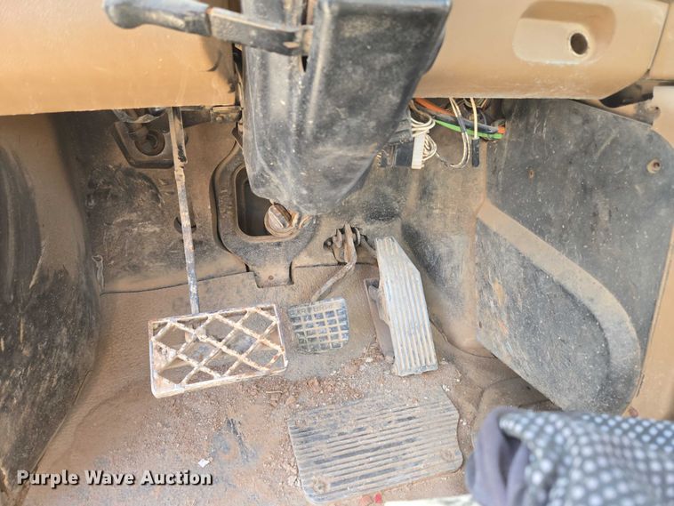 image for item EU3781 2006 Mack CV ready mix truck