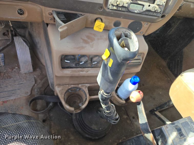 image for item EU3781 2006 Mack CV ready mix truck