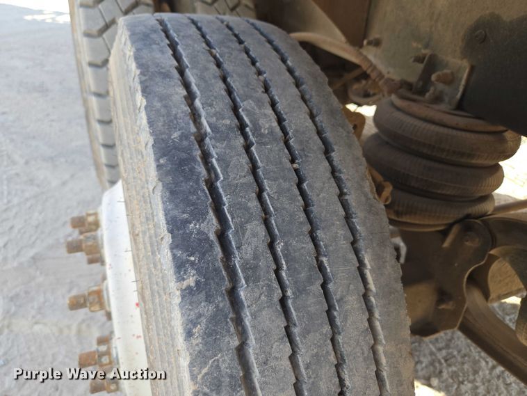 image for item EU3781 2006 Mack CV ready mix truck