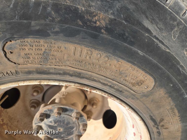 image for item EU3781 2006 Mack CV ready mix truck