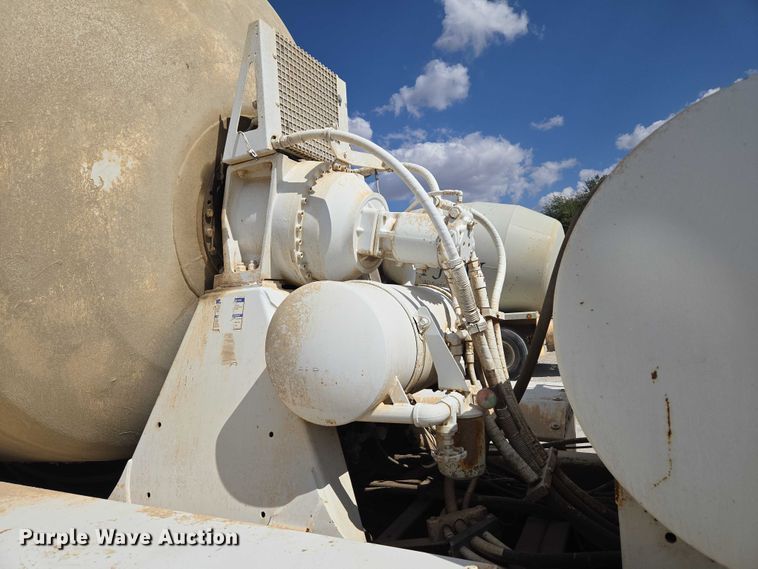 image for item EU3782 2005 Mack CV513 ready mix truck