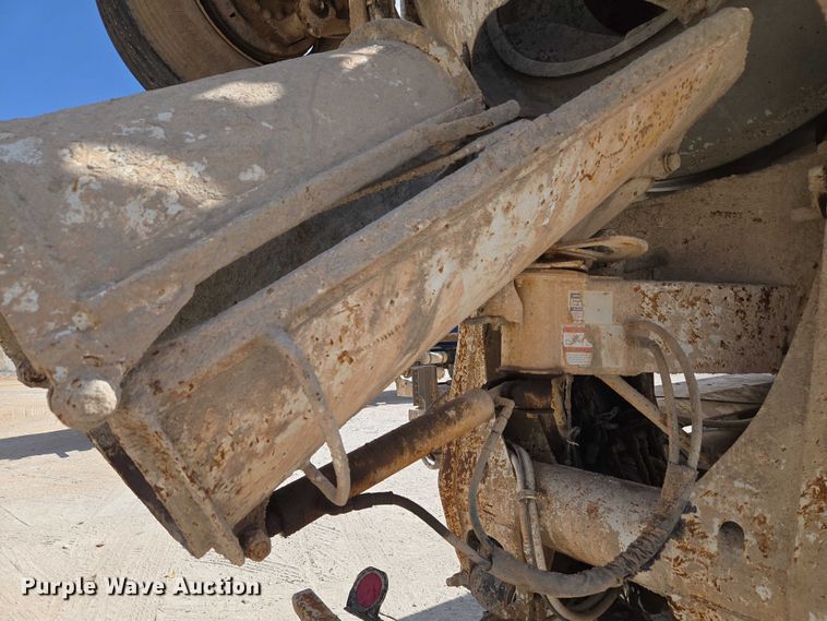 image for item EU3782 2005 Mack CV513 ready mix truck