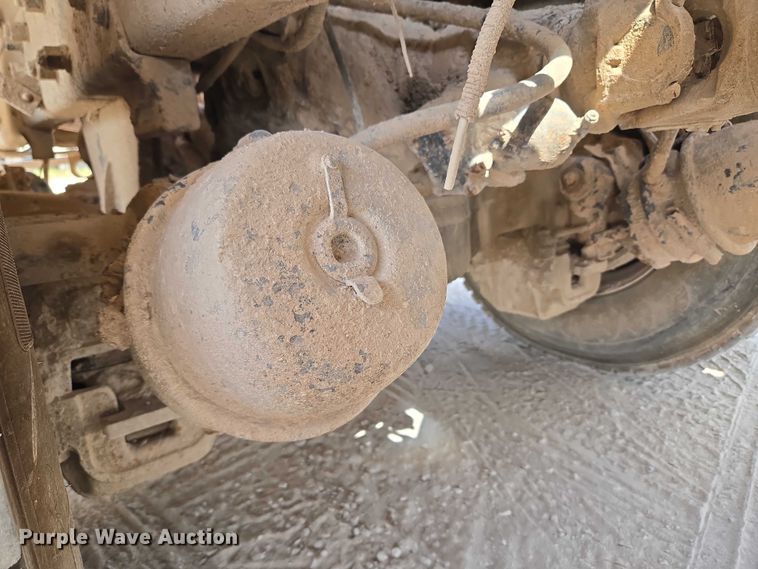 image for item EU3782 2005 Mack CV513 ready mix truck