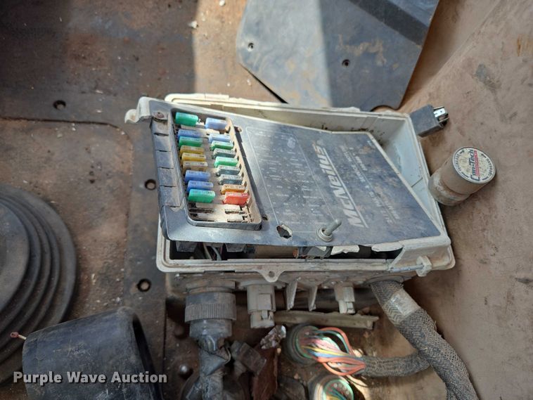 image for item EU3782 2005 Mack CV513 ready mix truck